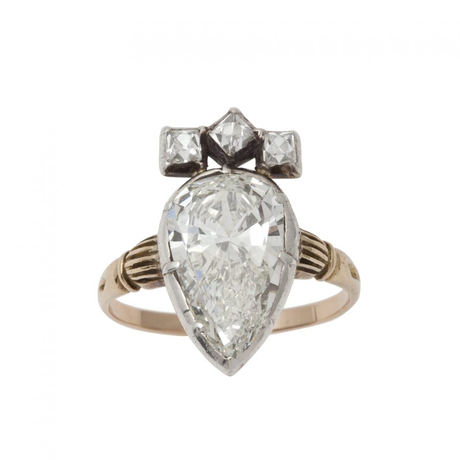 Antieke ring peer briljant diamant Antieke ring peer briljant diamant