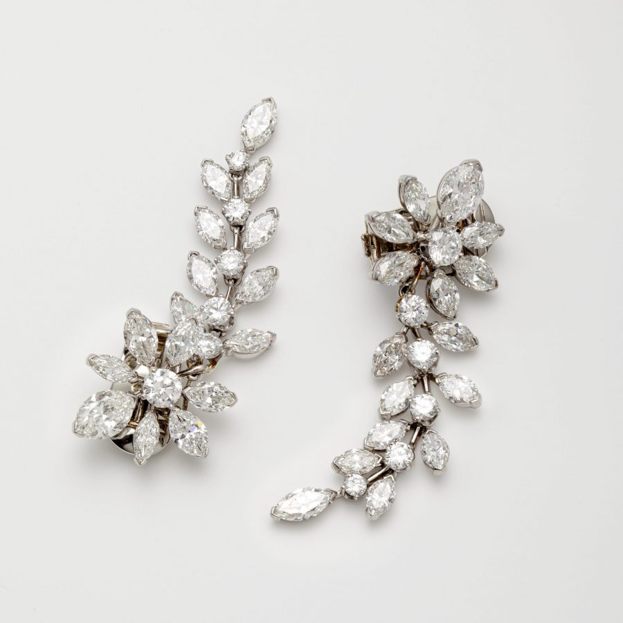 Van Cleef & Arpels diamant oorbellen bloemen takjes