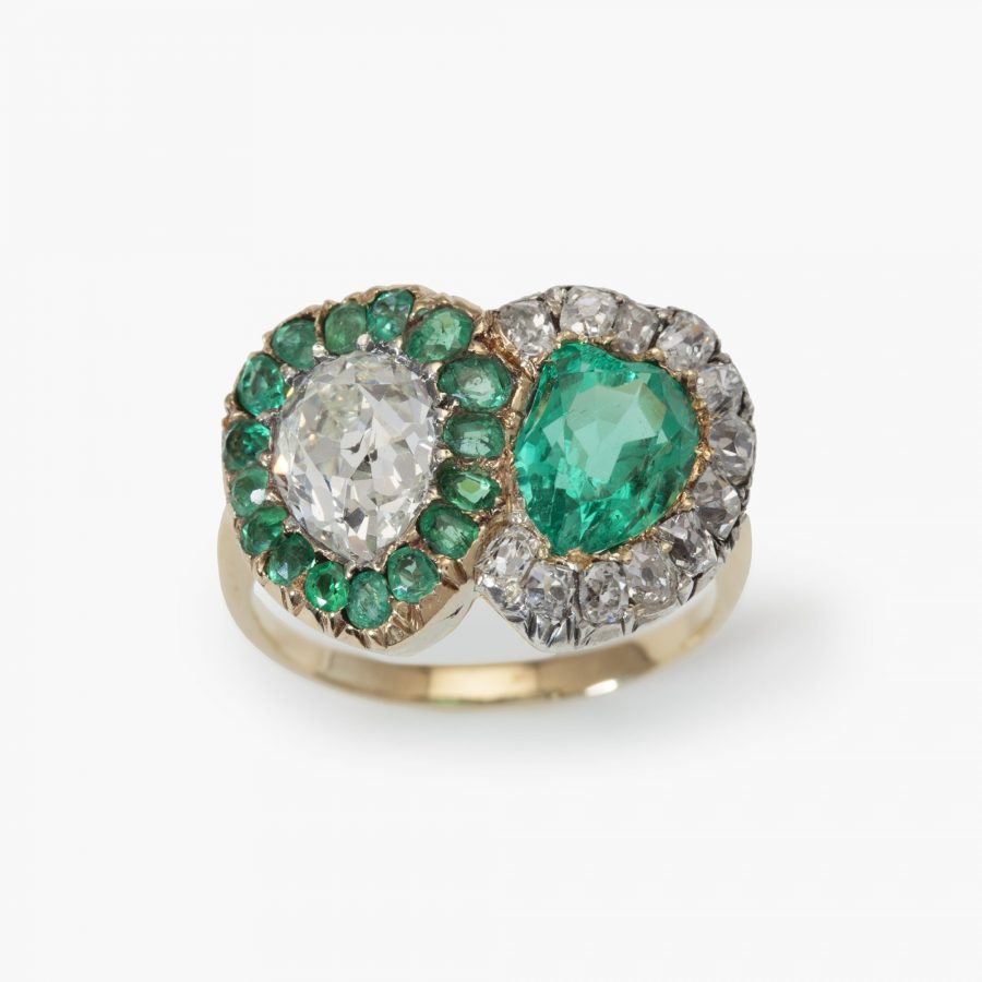 Antieke ring diamant smaragd twee harten