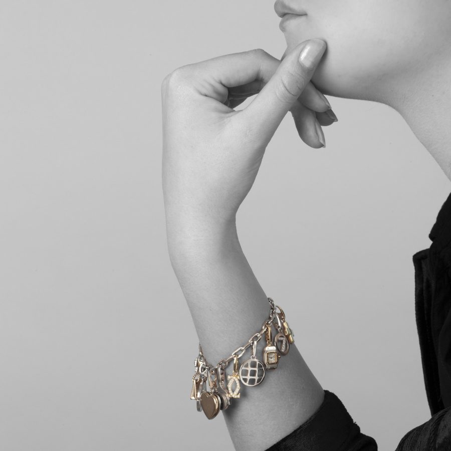 Cartier bedelarmband met twaalf hangers