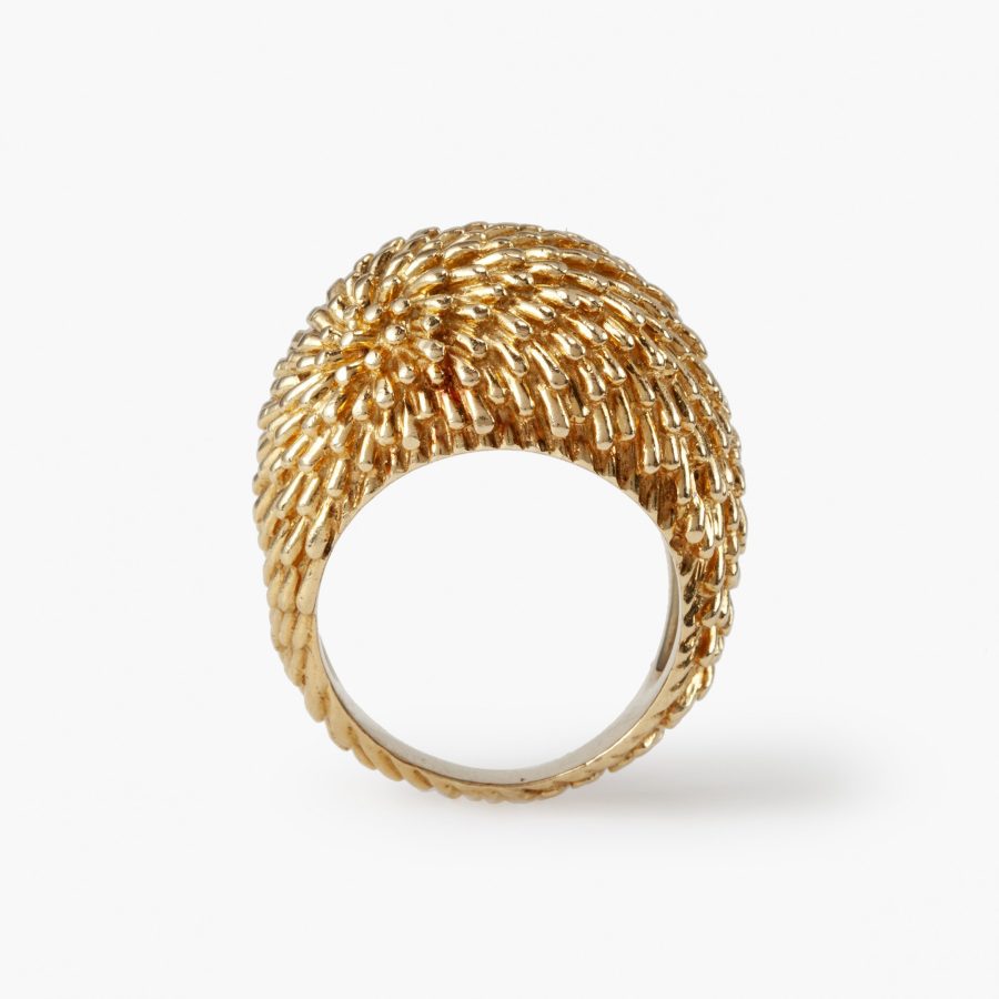 Ring Van Cleef & Arpels Parijs geelgouden bolle ring