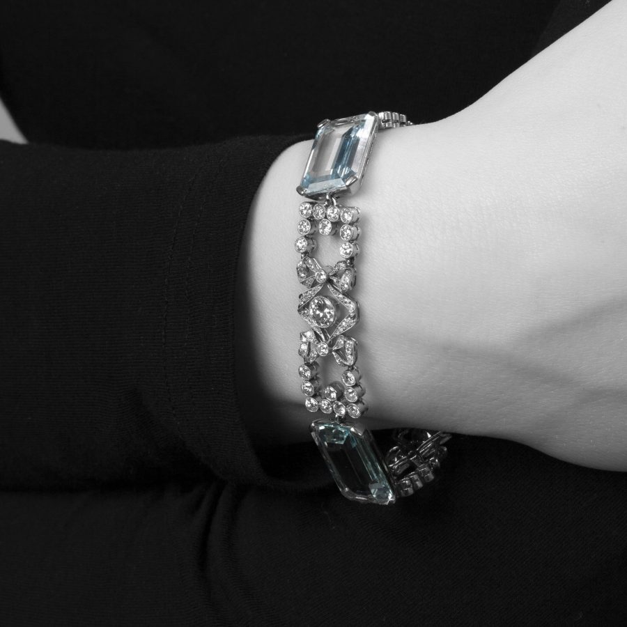 belle epoque platina armband bezet met aquamarijn en diamant ca 1910
