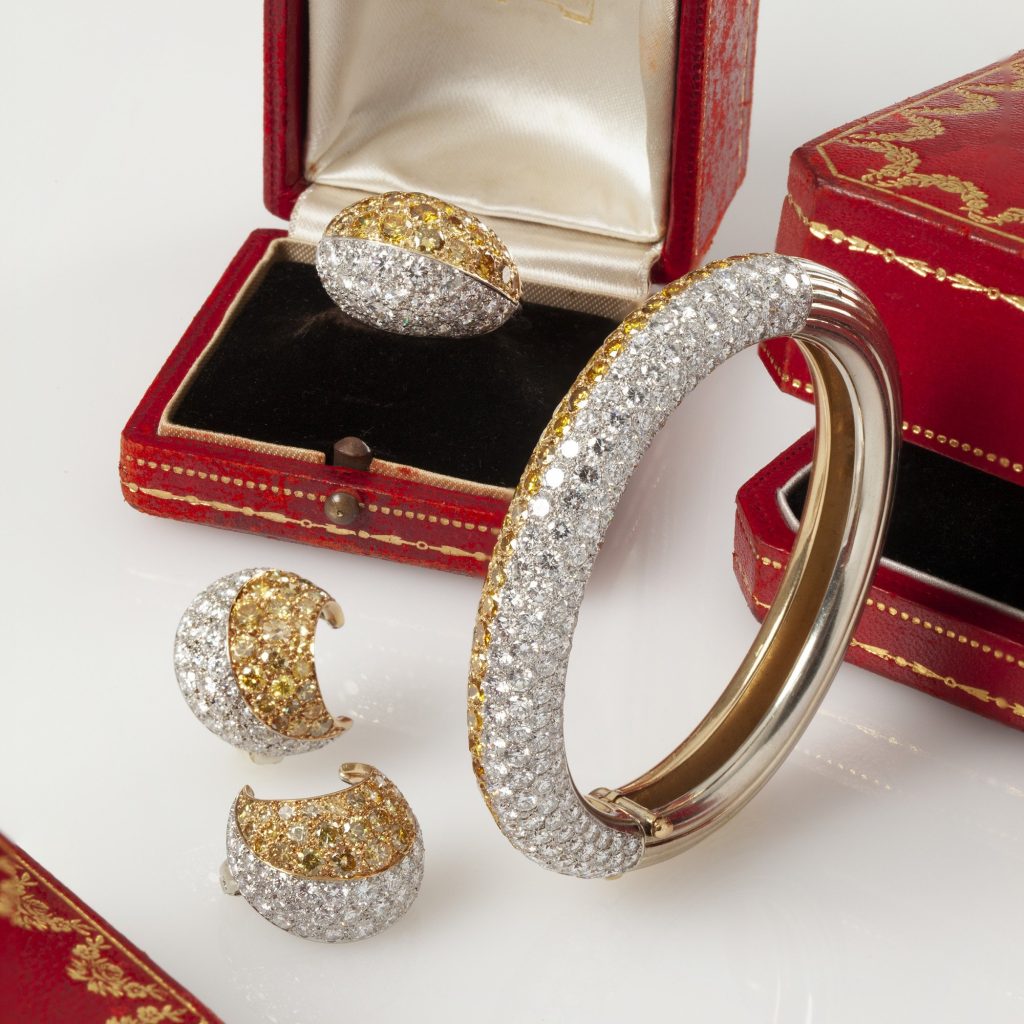 Cartier Parijs demi parure witte en gele diamanten