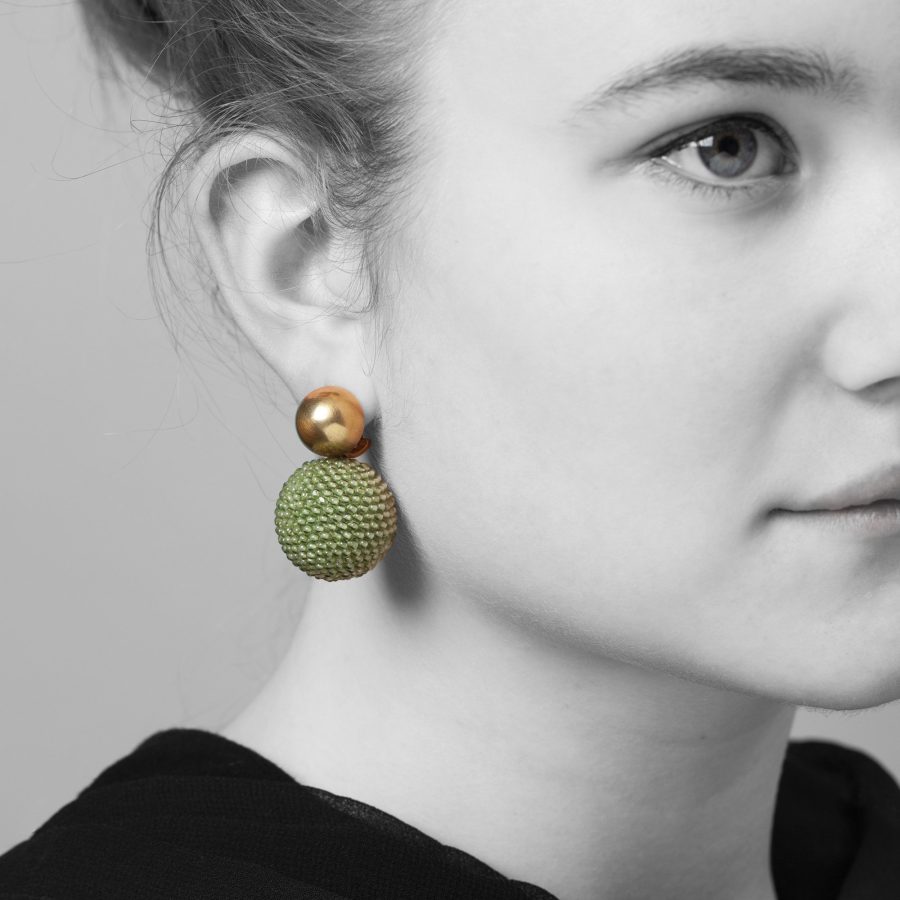 Oorbellen geelgoud en peridot Hemmerle Munchen