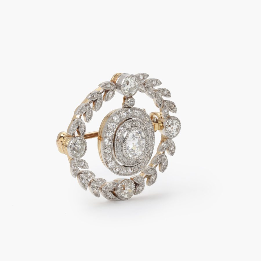 Koch Frankfurt Belle Epoque broche bezet met diamant circa 1910