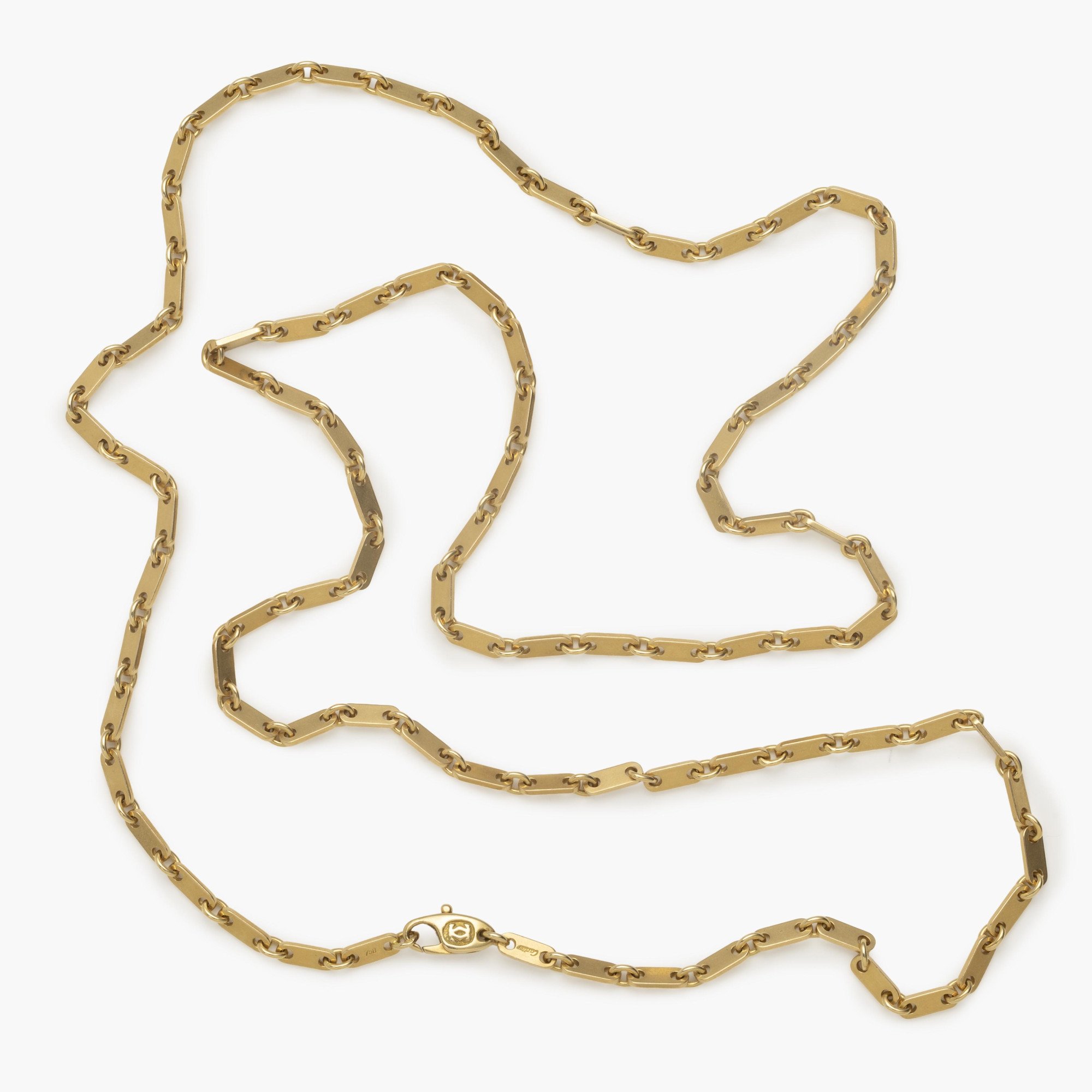 Een achttien karaat geelgouden collier ‘Fidelity’. Gesigneerd Cartier, vervaardigd omstreeks 1990 en genummerd. Met origineel etui.